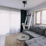 Dreamhome - Langa Coresi Mall -self Check-in -parcare Gratuita -ac * Брашов