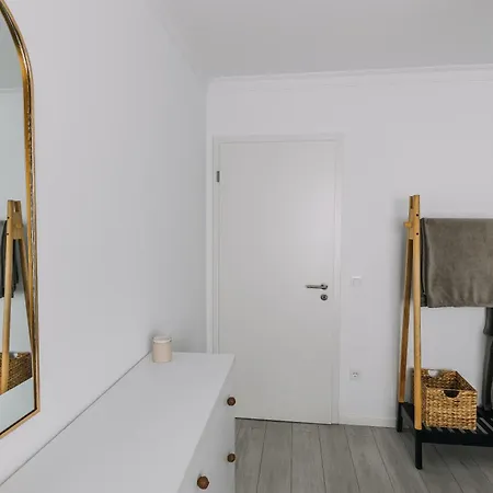 Dreamhome - Langa Coresi Mall -self Check-in -parcare Gratuita -ac