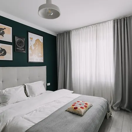 Dreamhome - Langa Coresi Mall -self Check-in -parcare Gratuita -ac Appartement *