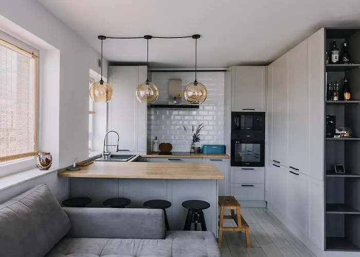 Apartment Dreamhome - Langa Coresi Mall -self Check-in -parcare Gratuita -ac