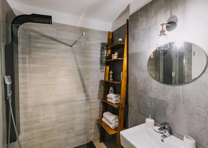 Dreamhome - Langa Coresi Mall -self Check-in -parcare Gratuita -ac *