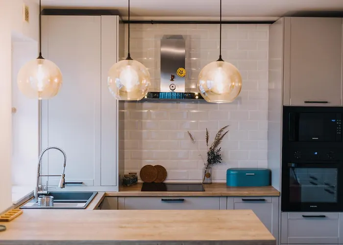 Dreamhome - Langa Coresi Mall -self Check-in -parcare Gratuita -ac Apartment Brașov